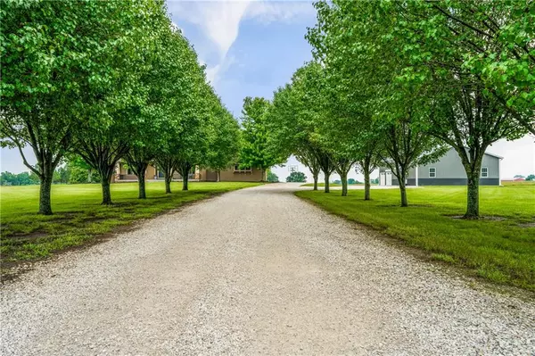 Louisburg, KS 66053,30837 Spring Valley RD