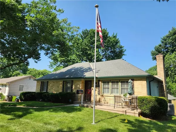 Belton, MO 64012,124 Redbud LN