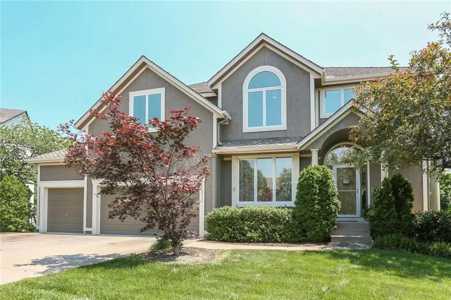 14517 Newton ST, Overland Park, KS 66223