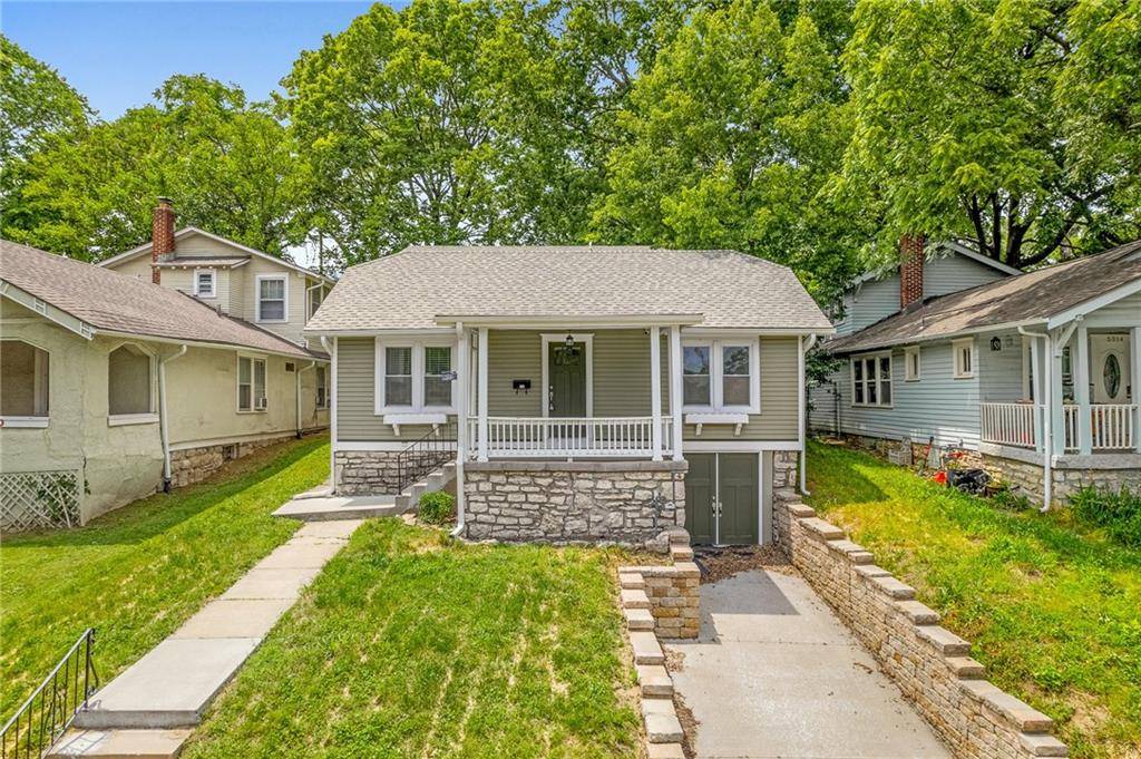 5016 Lydia AVE, Kansas City, MO 64110