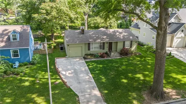 Prairie Village, KS 66208,3210 W 71st TER