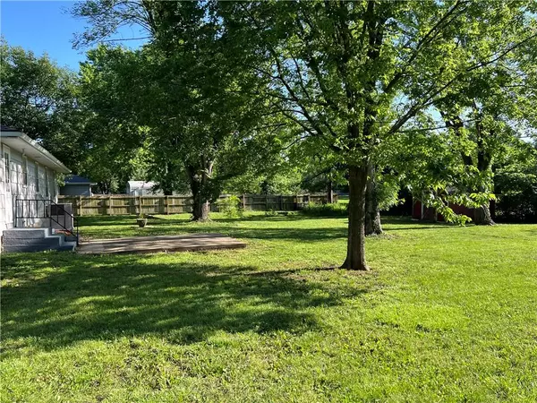 Fort Scott, KS 66702,820 S Margrave ST