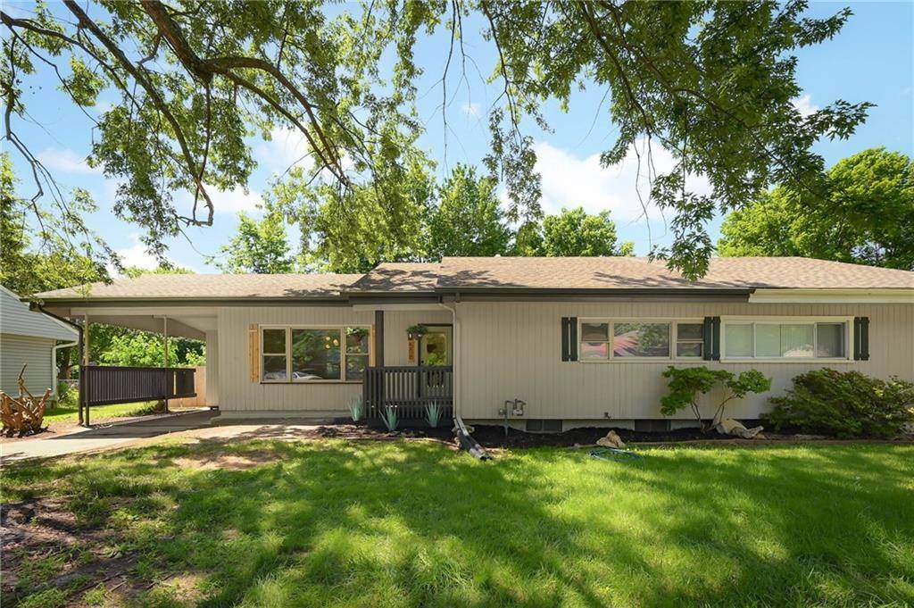 508 Shawn DR, Belton, MO 64012