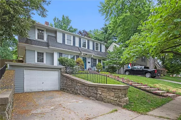 Kansas City, MO 64113,221 W 67 ST