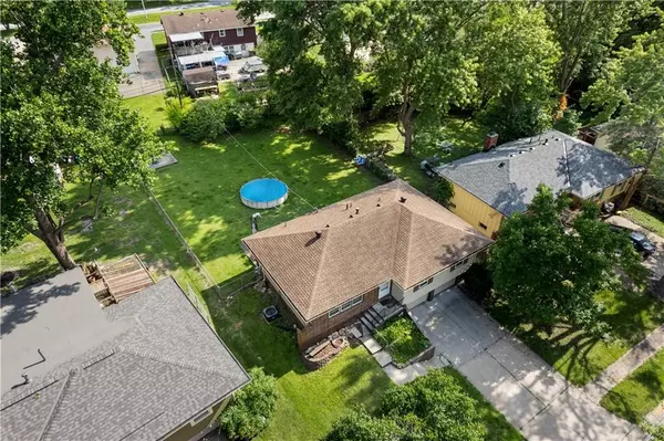 Kansas City, MO 64152,6911 NW 76th PL