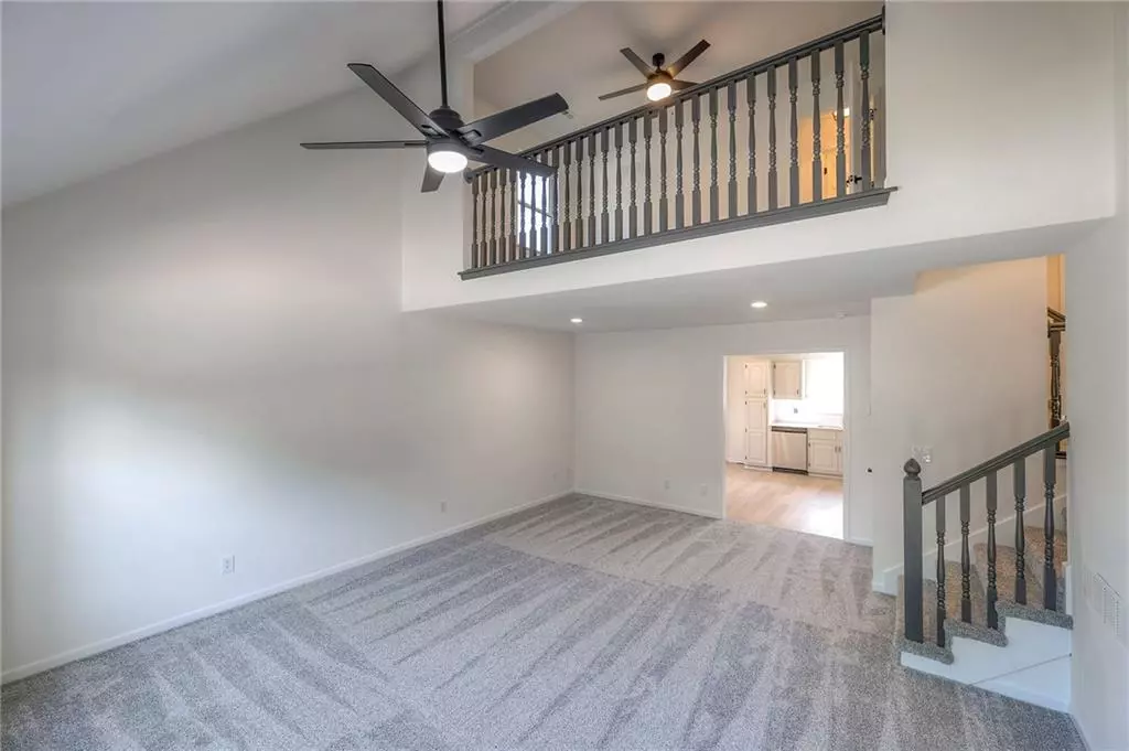 Harrisonville, MO 64701,2329 Twin Oaks DR