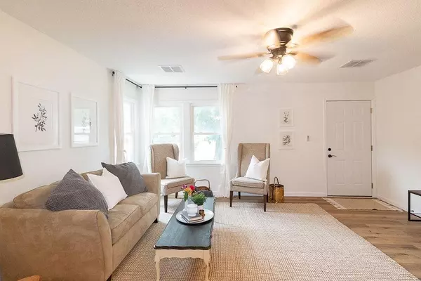 Ottawa, KS 66067,319 E 12TH ST