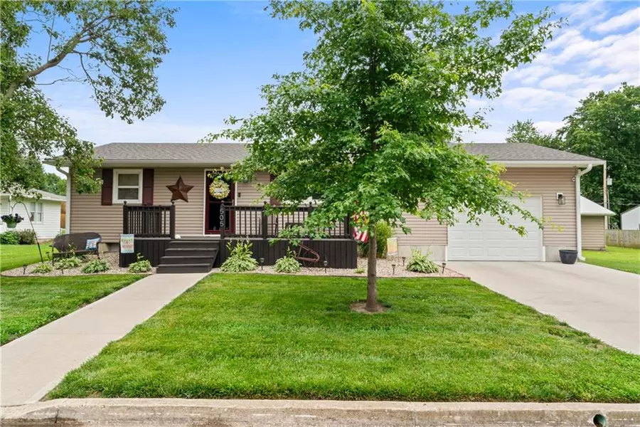 505 S Magdalena ST, Concordia, MO 64020