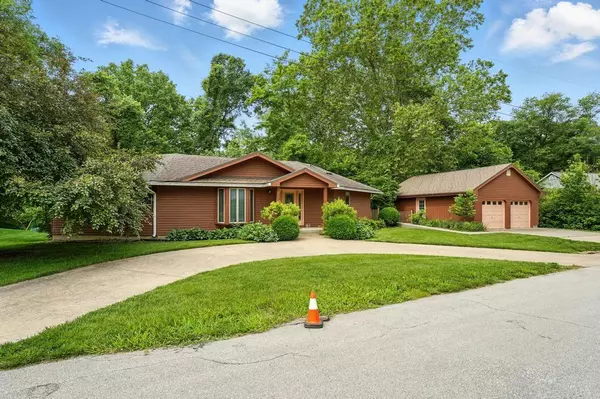 Weston, MO 64098,741 Goodlet CIR