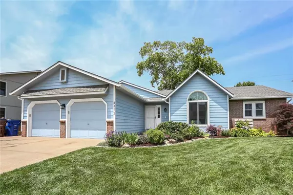 4112 Goldfield ST, Lawrence, KS 66049
