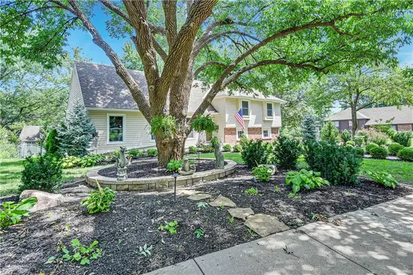 Overland Park, KS 66214,10600 W 101st TER