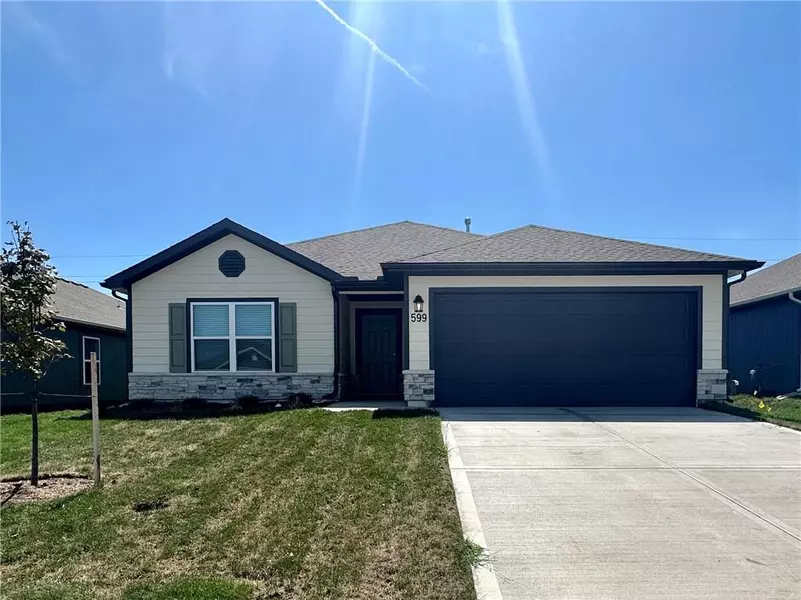 599 W Lanesfield ST, Gardner, KS 66030