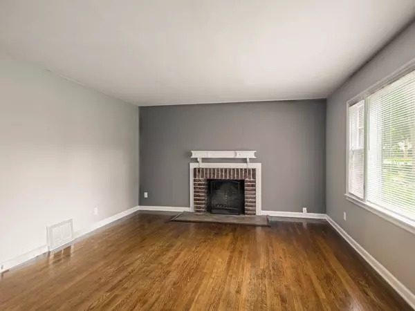 Mission, KS 66202,5730 Woodson ST