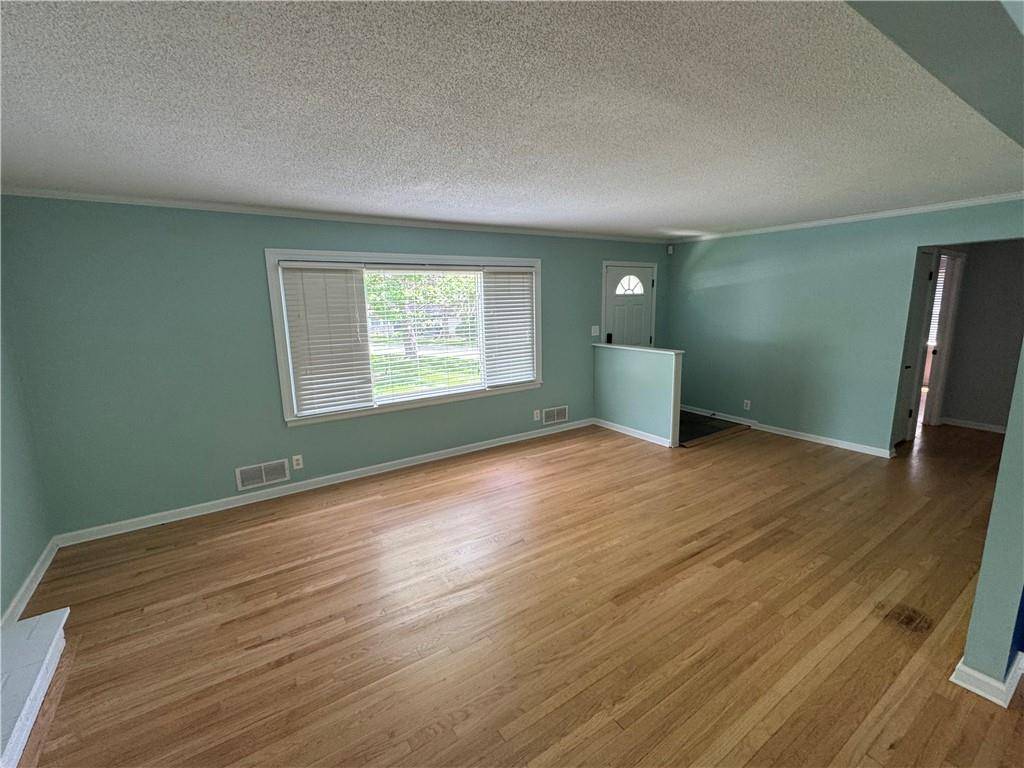 Kansas City, MO 64114,10008 Mercier ST