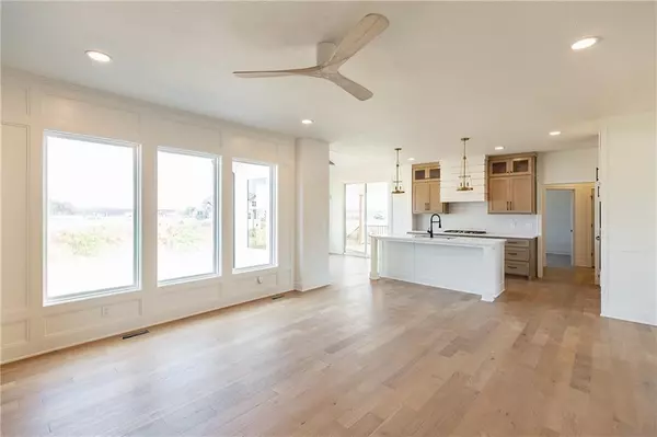 Overland Park, KS 66085,18505 Mohawk LN