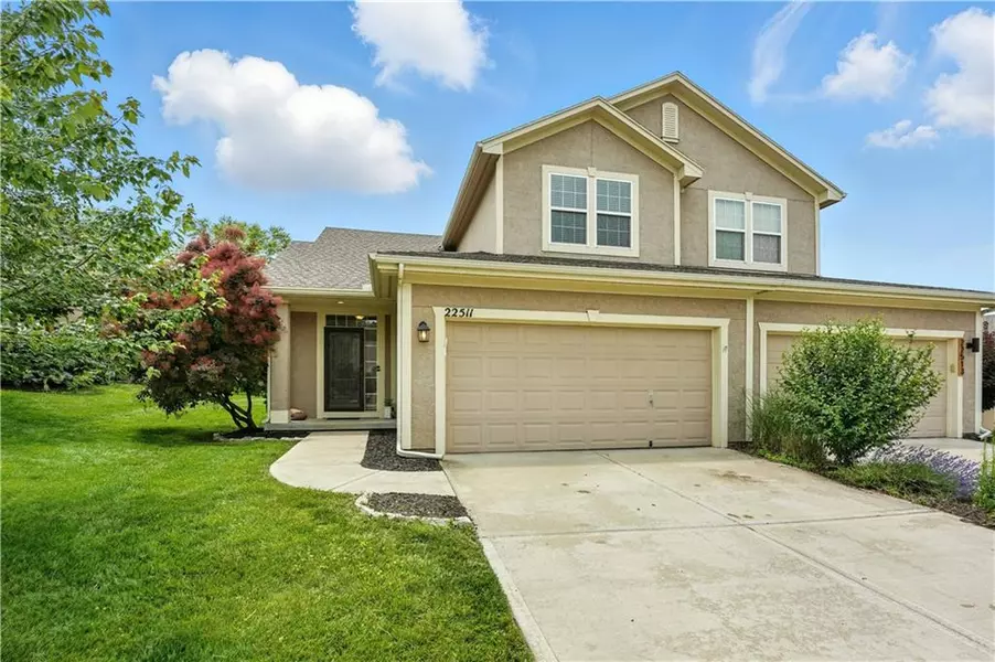 22511 W 72nd ST, Shawnee, KS 66227