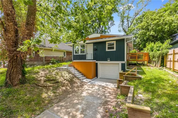 Kansas City, MO 64127,2118 KANSAS AVE