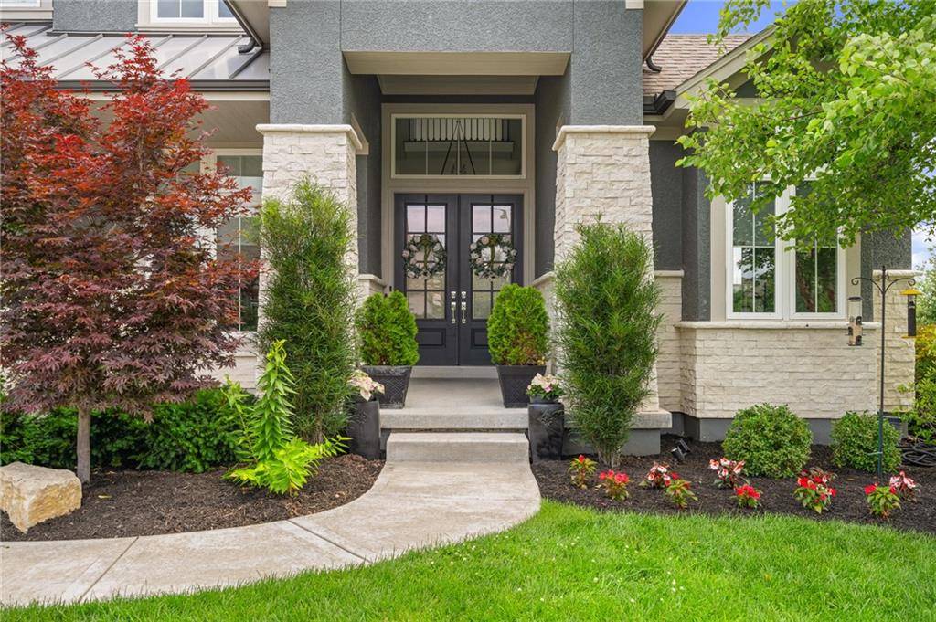 17117 Bluejacket ST, Overland Park, KS 66221