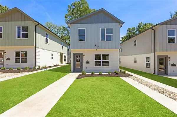 4523 Forest AVE #B, Kansas City, MO 64110