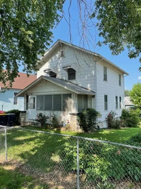 653 Elmwood AVE, Kansas City, MO 64124