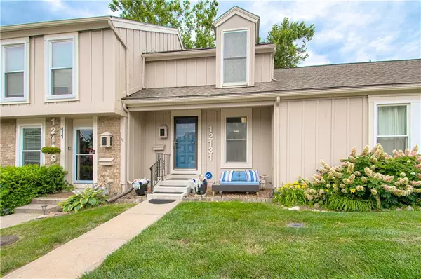 12131 W 82nd TER,  Lenexa,  KS 66215