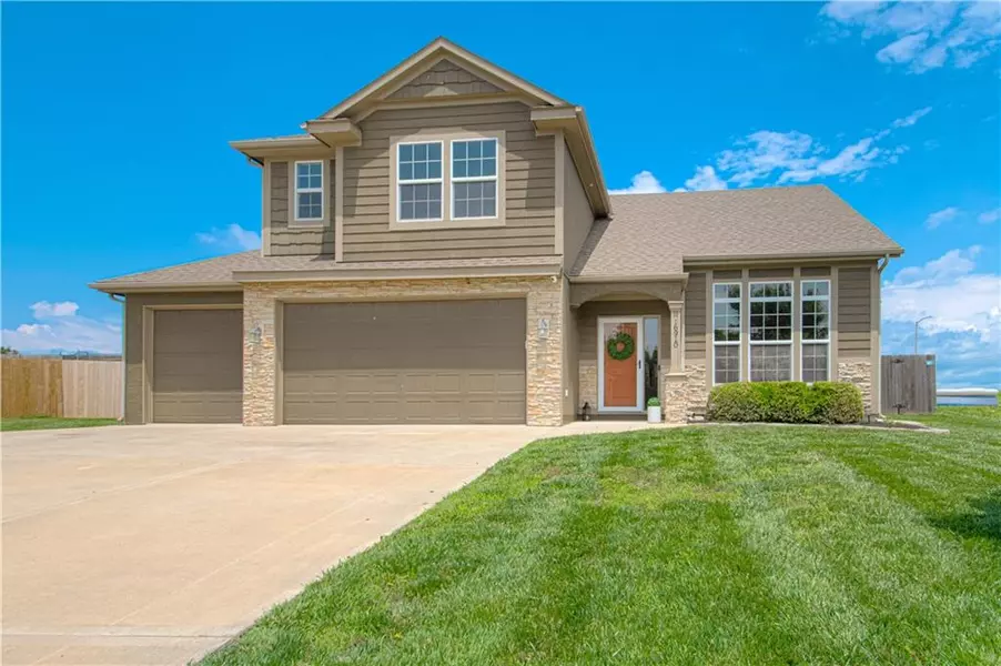 16910 Tucker CT, Basehor, KS 66007