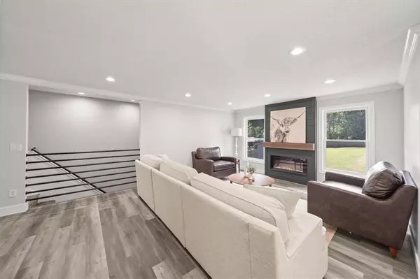 Overland Park, KS 66204,6655 W 82ND ST