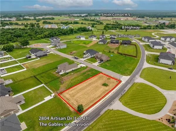 Sedalia, MO 65301,2804 Artisan DR