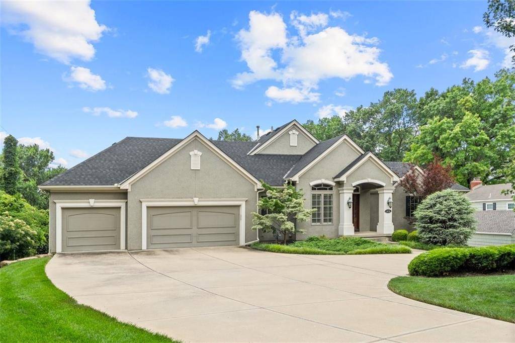 3215 Shawnee Mission Pkwy, Fairway, KS 66205