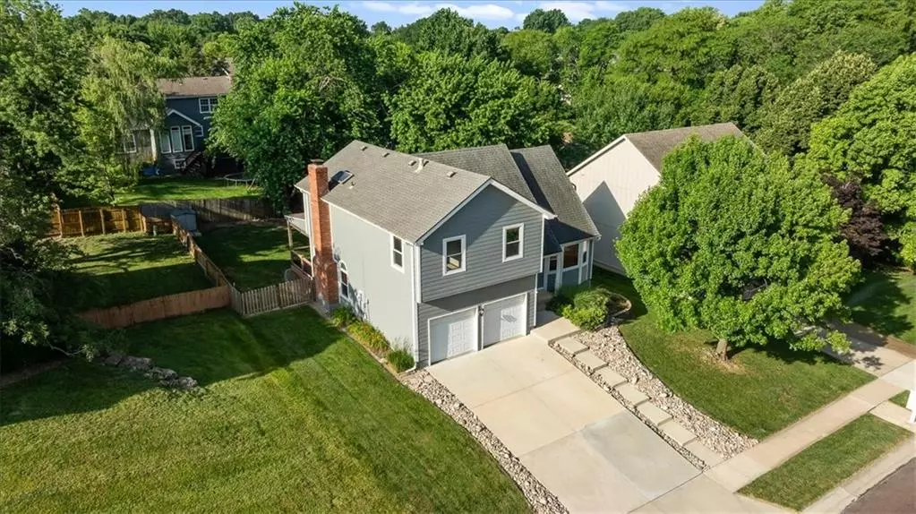Overland Park, KS 66223,5607 W 157th ST