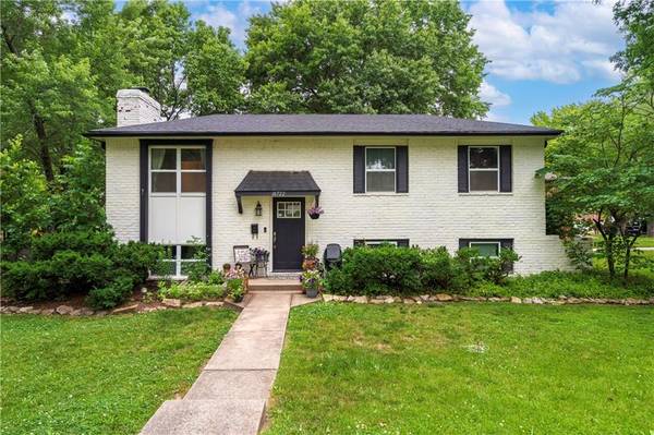 16722 E 35th TER, Independence, MO 64055