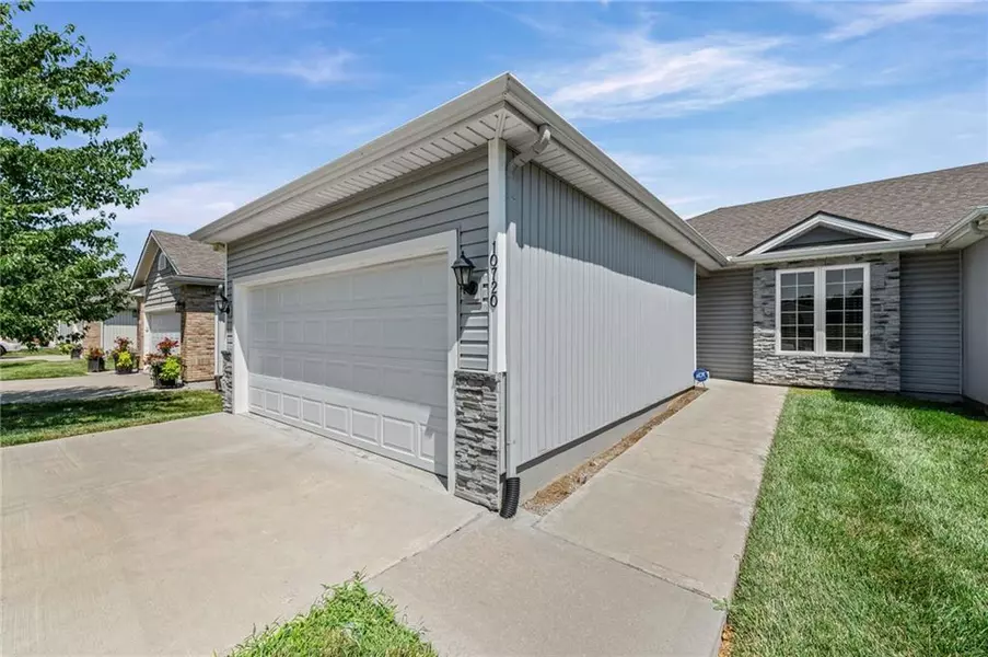 10720 E 46th TER, Kansas City, MO 64133
