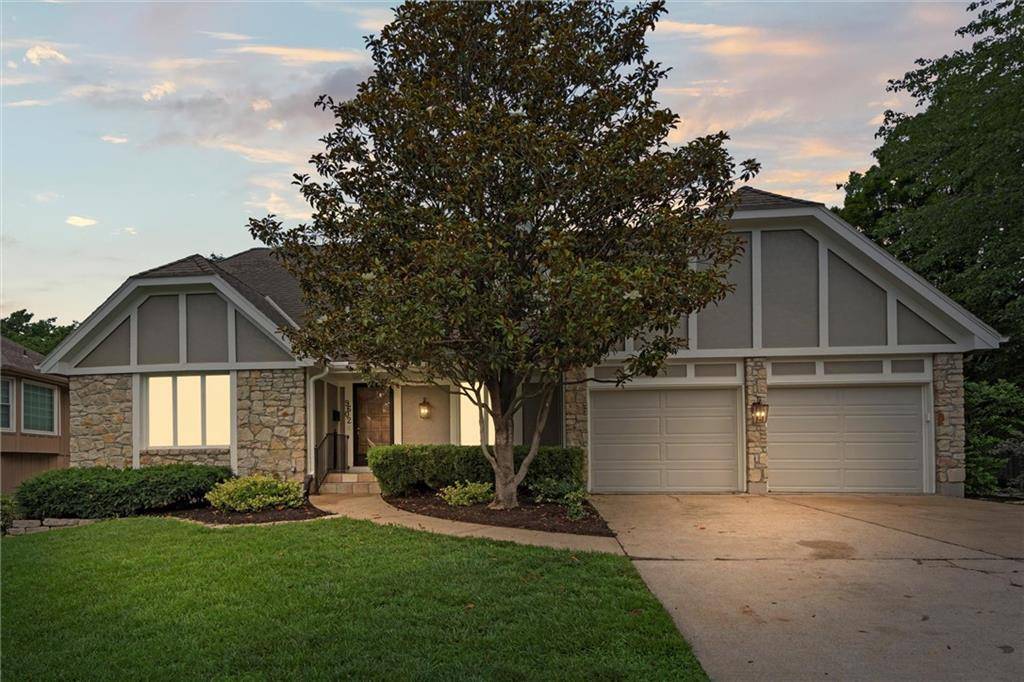 Overland Park, KS 66210,9602 W 116th ST