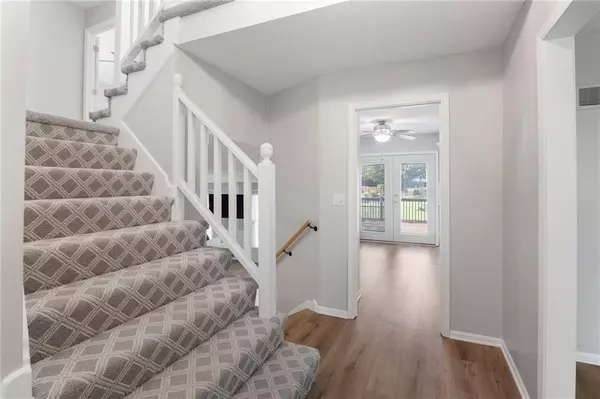 Lenexa, KS 66215,13325 W 104th ST