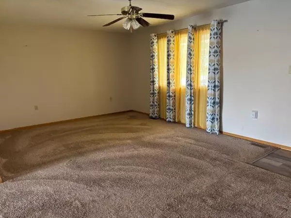 Cummings, KS 66016,12693 116 HWY