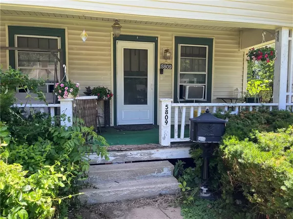 Mission, KS 66202,5809 Woodward ST