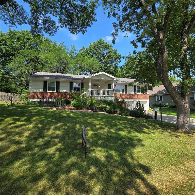 4606 N College AVE, Kansas City, MO 64117