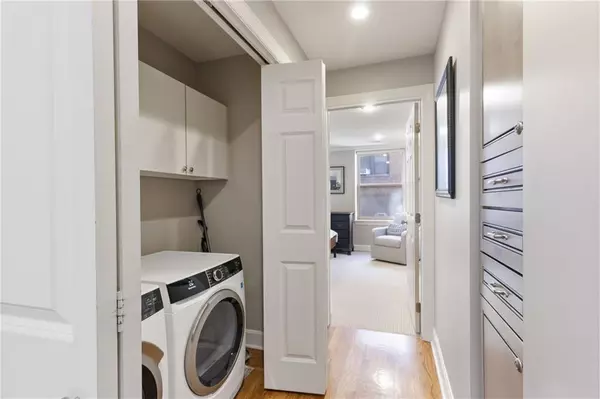 Kansas City, MO 64112,229 Ward Pkwy #503A