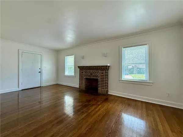 Kansas City, MO 64132,2416 E 70th ST