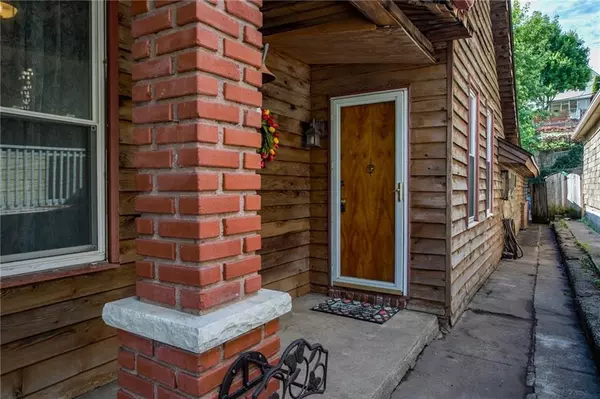 Kansas City, KS 66101,425 Ann AVE