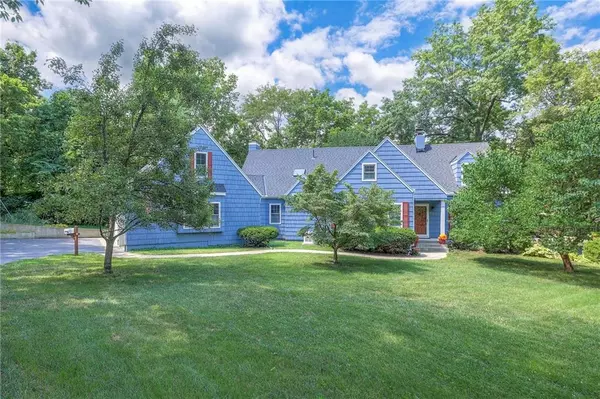807 W 98th ST, Kansas City, MO 64114