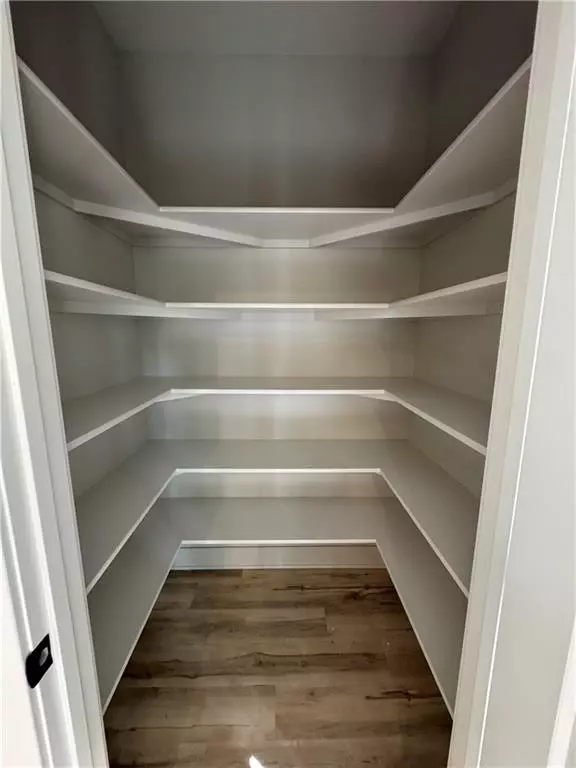 Lee's Summit, MO 64063,403 SW Mission RD