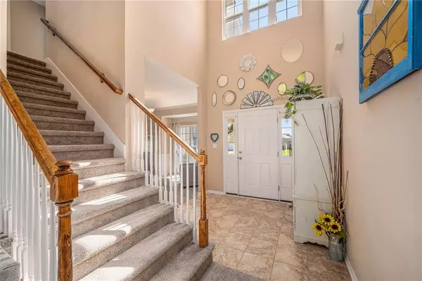 Lansing, KS 66043,922 Southfork ST