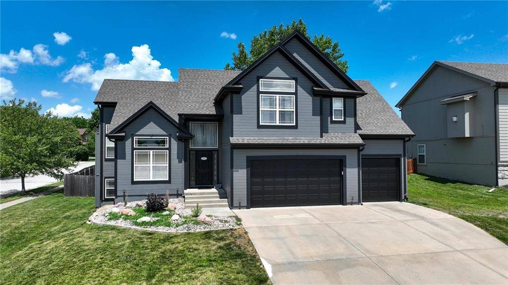 8500 NE 99th TER, Kansas City, MO 64157