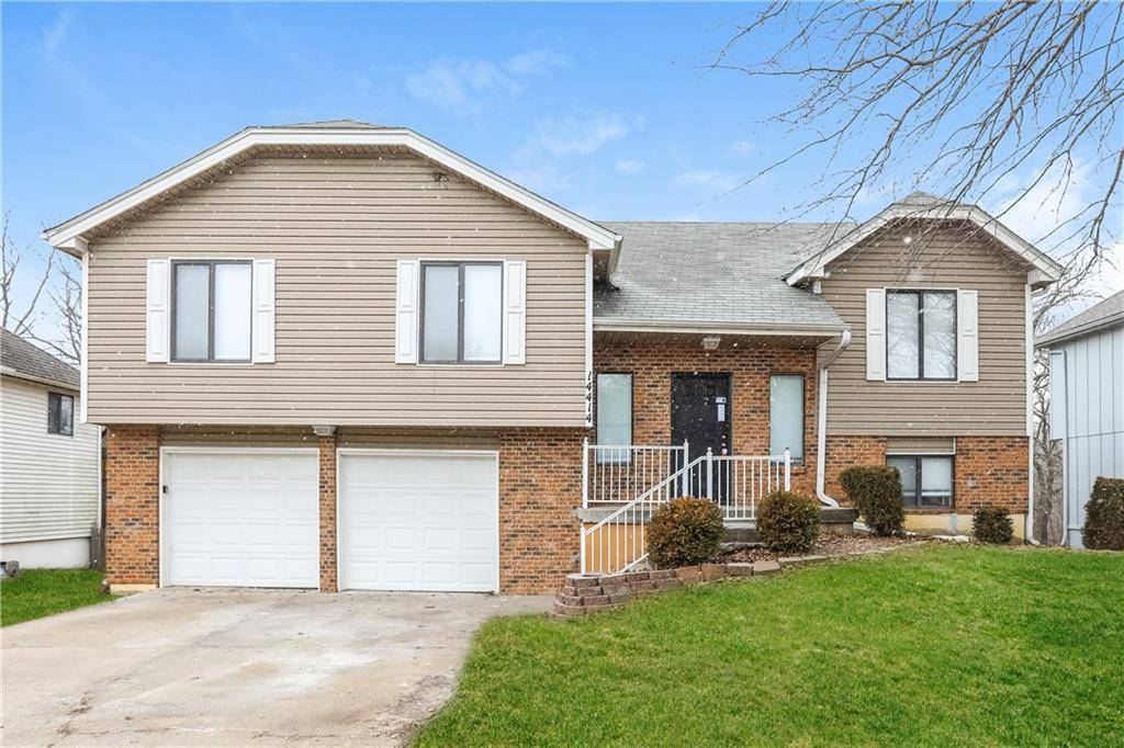 14414 Saint Andrews DR, Grandview, MO 64030
