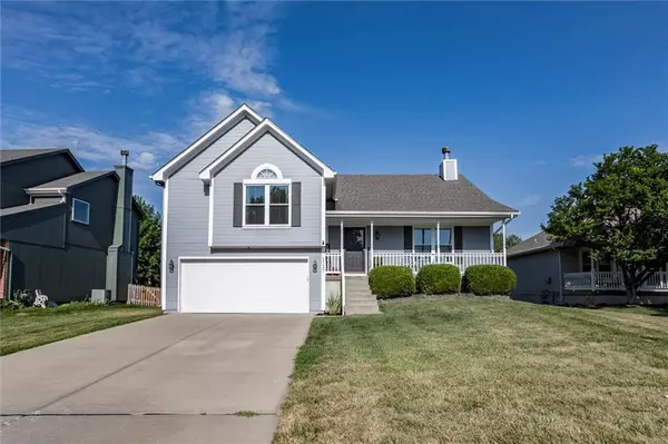 12497 S Marion ST, Olathe, KS 66061