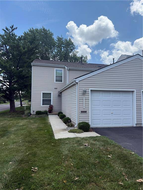 8598 W 108 PL, Overland Park, KS 66210