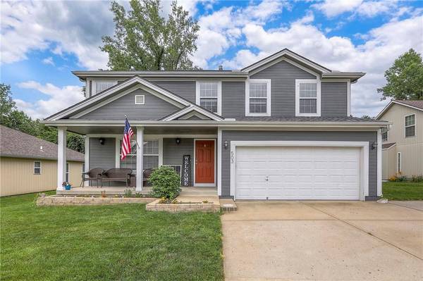 503 SW Creek Ridge DR, Grain Valley, MO 64029