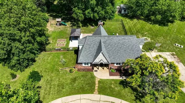 Kearney, MO 64060,16215 Rae Lee DR