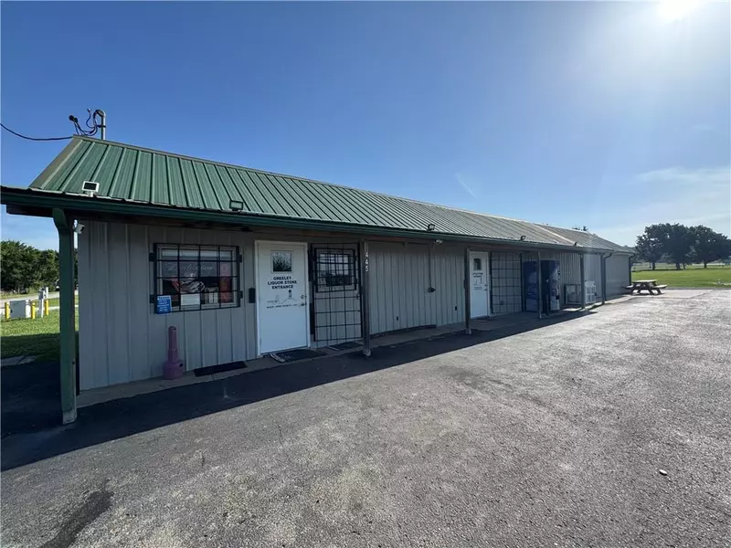 445 S Main ST, Greeley, KS 66033